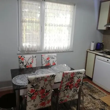 Kultur Suie Ugurlu Doga Apartment